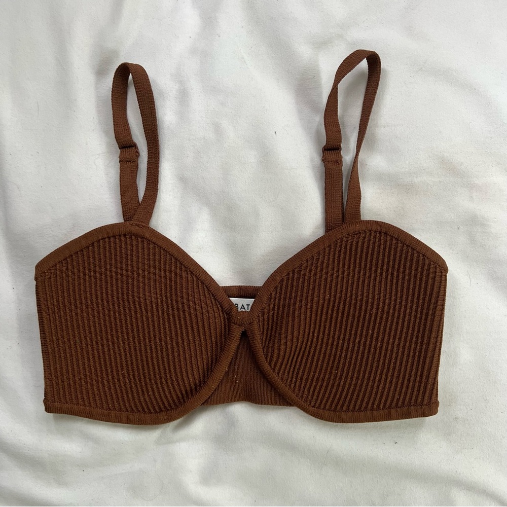 Aritzia Babaton Sculpt Knit Bra Top XS